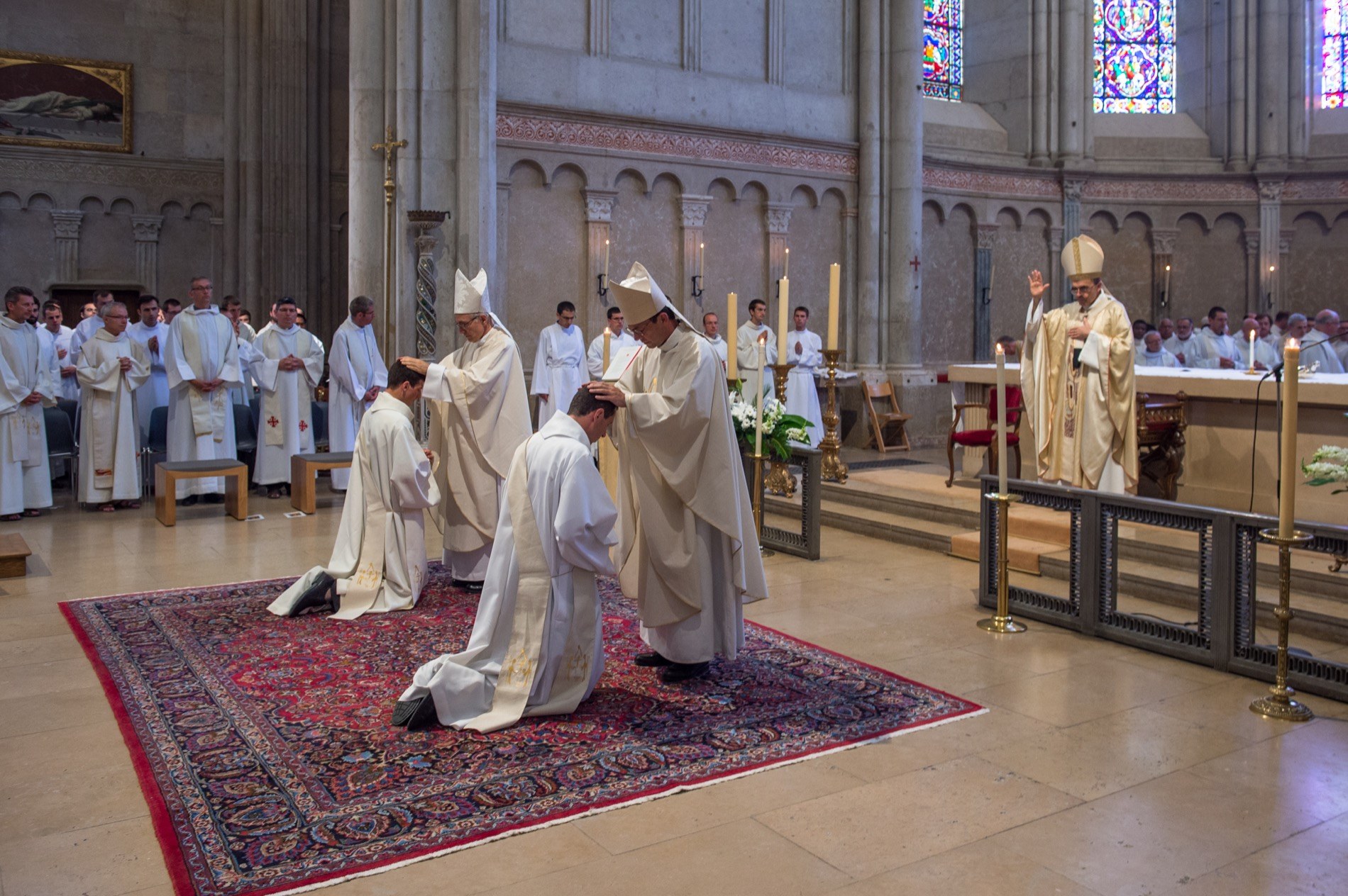 Ordination sacerdotale de Luc et Marc