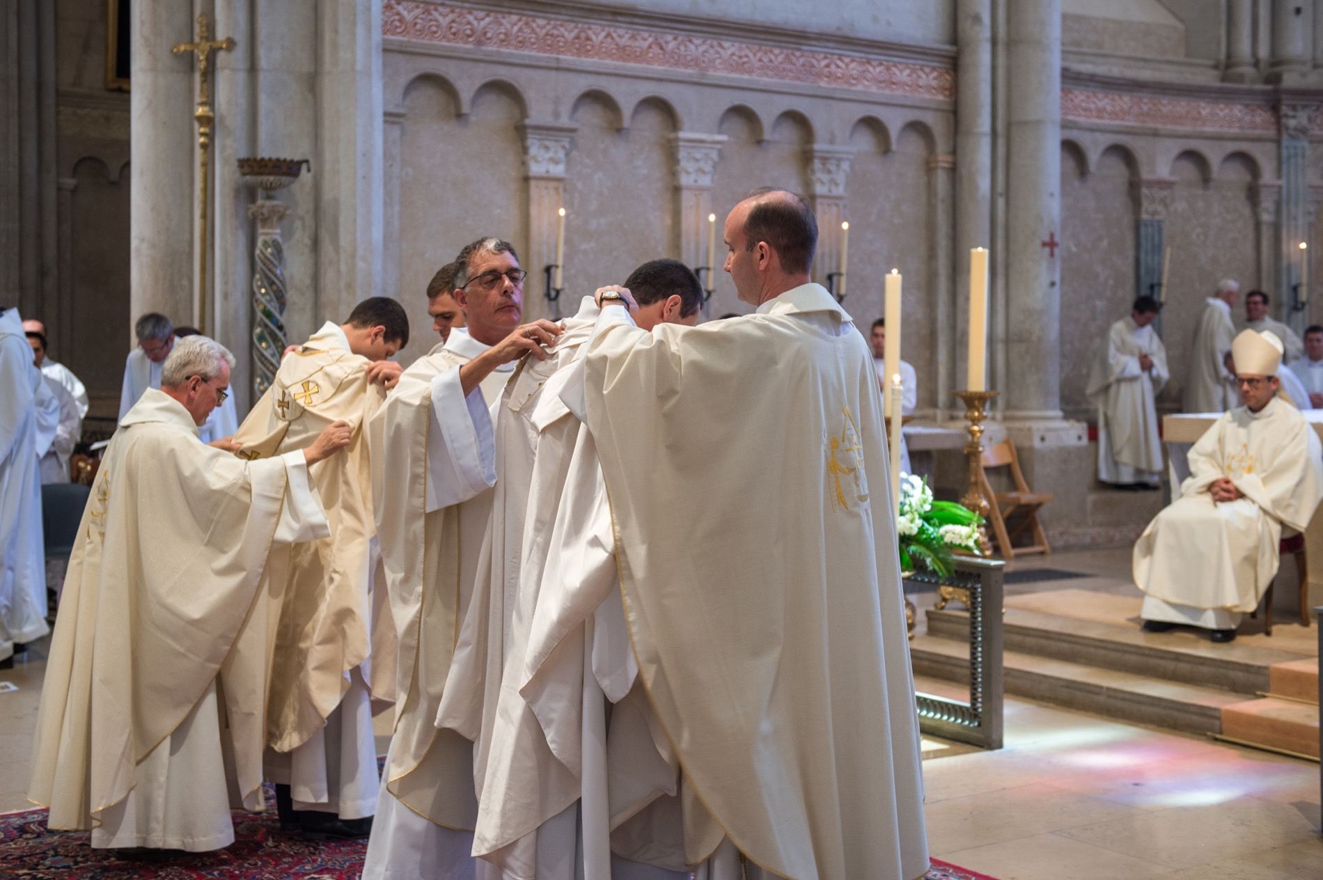 Ordination sacerdotale de Luc et Marc