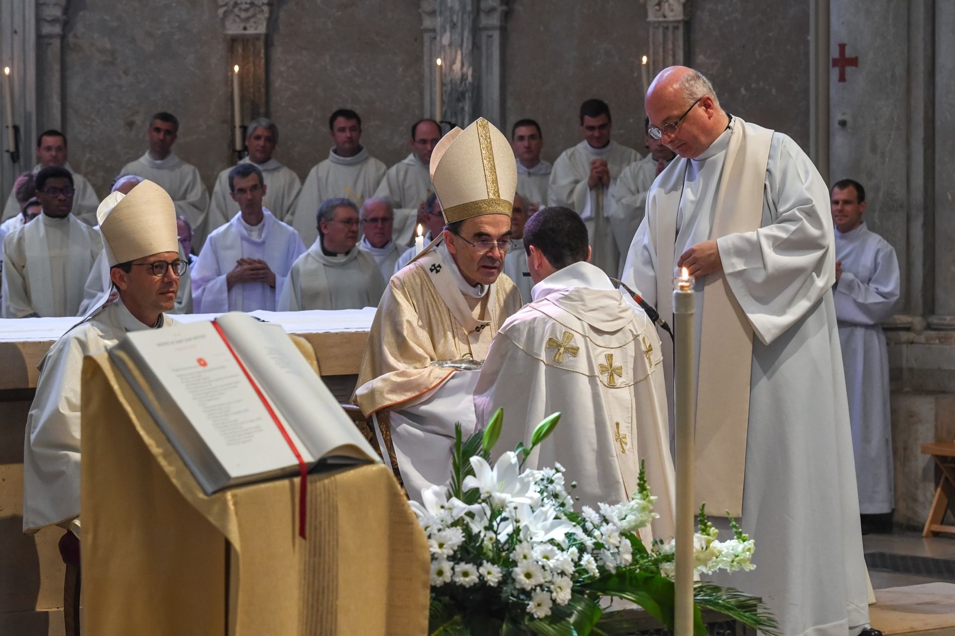 Ordination sacerdotale de Luc et Marc