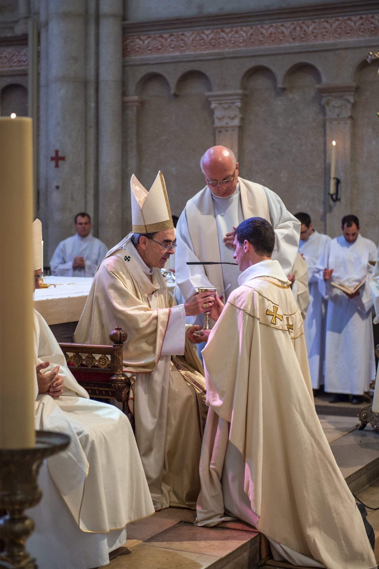 Ordination sacerdotale de Luc et Marc
